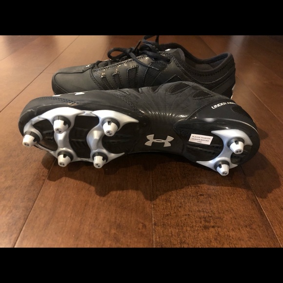 Under Armour Breakaway Cleats - Picture 3 of 4
